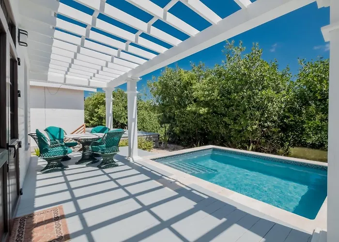 Caribbean Vacation And The Poolclub At Mahogany!