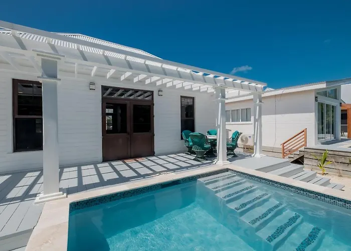 Caribbean Vacation And The Poolclub At Mahogany! San Pedro (Ambergris Caye)